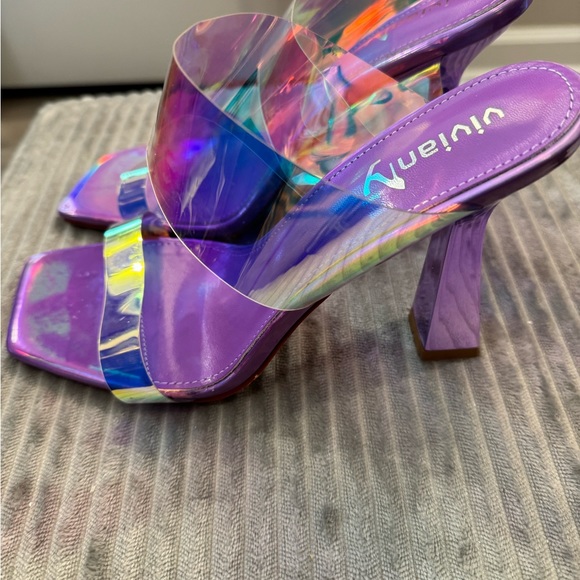 Women two strap block heeled slip ons. SIZE 8 - Picture 4 of 6